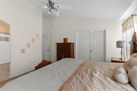 Villa ou maison à vendre à Davenport, Floride: 4 chambres, 176.24 m2 № 2101127 - photo 11