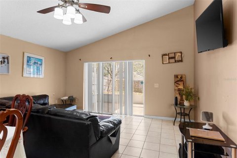 Villa ou maison à vendre à Davenport, Floride: 4 chambres, 176.24 m2 № 2101127 - photo 7