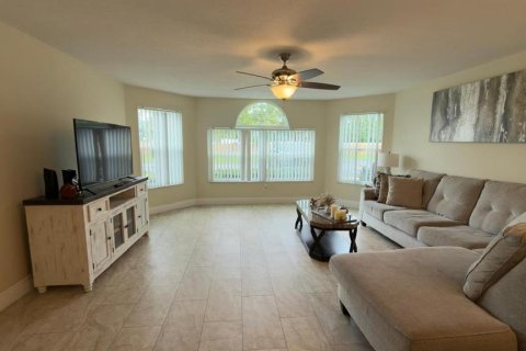 Copropriété à louer à Kissimmee, Floride: 3 chambres, 113.34 m2 № 2356622 - photo 22
