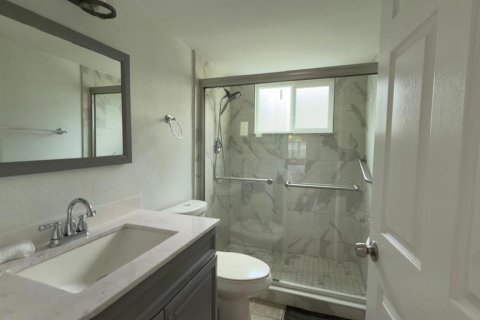Copropriété à louer à Kissimmee, Floride: 3 chambres, 113.34 m2 № 2356622 - photo 11