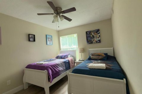 Copropriété à louer à Kissimmee, Floride: 3 chambres, 113.34 m2 № 2356622 - photo 12