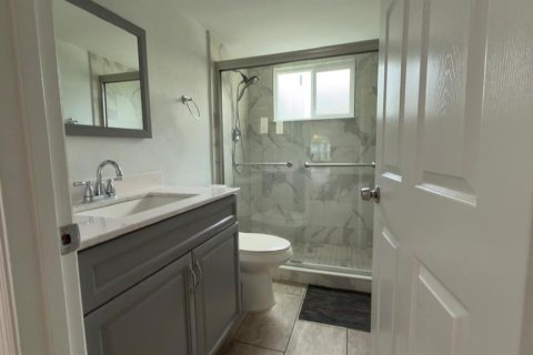 Copropriété à louer à Kissimmee, Floride: 3 chambres, 113.34 m2 № 2356622 - photo 10