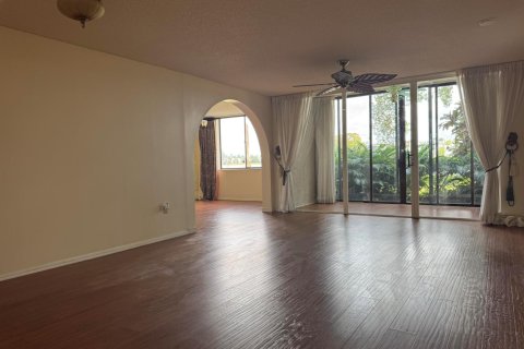 Condo in Lake Worth, Florida, 3 bedrooms № 2146372 - photo 15