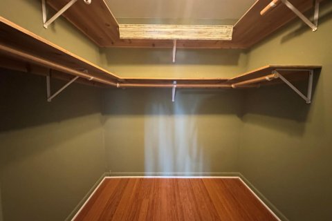 Condo in Lake Worth, Florida, 3 bedrooms № 2146372 - photo 25