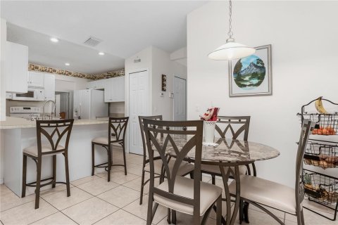 Villa ou maison à vendre à Deltona, Floride: 3 chambres, 169.36 m2 № 1854310 - photo 10