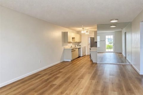 Condo in Winter Haven, Florida, 2 bedrooms  № 2391381 - photo 3