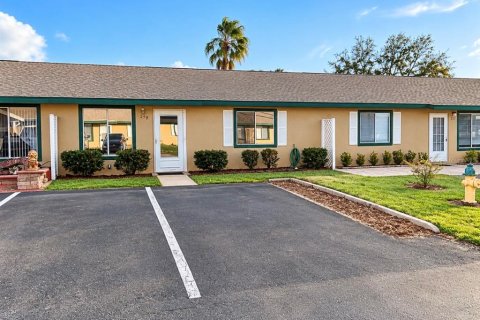 Condo in Winter Haven, Florida, 2 bedrooms  № 2391381