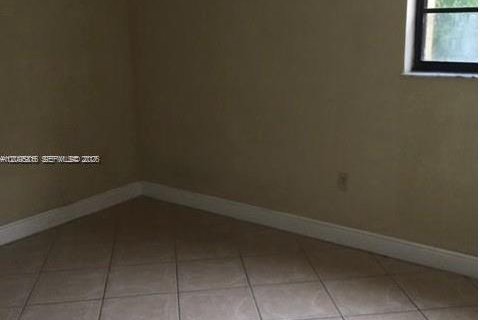 Copropriété à louer à Miami, Floride: 2 chambres, 91.23 m2 № 2384790 - photo 4