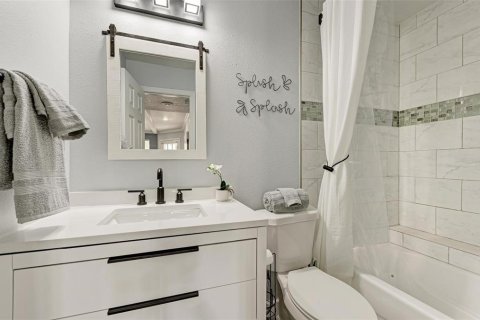 Condo in Tampa, Florida, 1 bedroom № 2383440 - photo 9