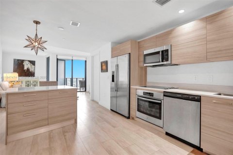Condominio en venta en Miami, Florida, 1 dormitorio, 63.27 m2 № 1877749 - foto 7