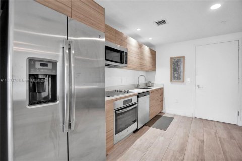 Condominio en venta en Miami, Florida, 1 dormitorio, 63.27 m2 № 1877749 - foto 9