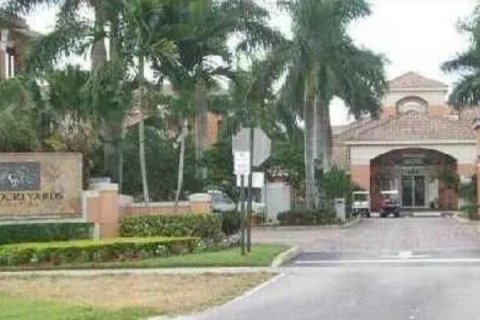 Condominio en venta en Davie, Florida, 2 dormitorios, 109.9 m2 № 2082755 - foto 2