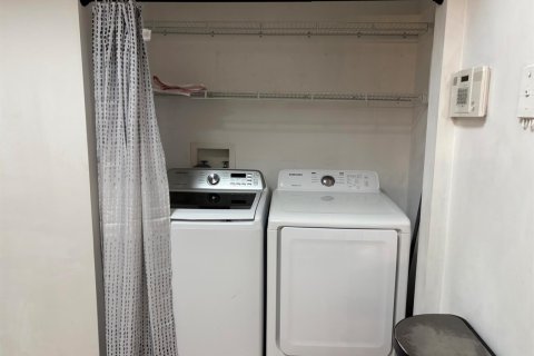 Condominio en venta en Davie, Florida, 2 dormitorios, 109.9 m2 № 2082755 - foto 20