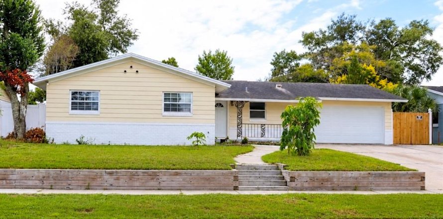 Villa ou maison à Orlando, Floride 4 chambres, 178.93 m2 № 2403291