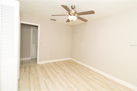 Villa ou maison à vendre à Orlando, Floride: 4 chambres, 178.93 m2 № 2403291 - photo 11