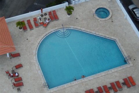 Condo in Aventura, Florida, 2 bedrooms  № 1768466 - photo 22