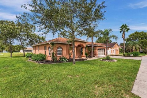 Villa ou maison à vendre à Brooksville, Floride: 3 chambres, 199.74 m2 № 2400232 - photo 4
