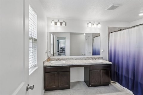 Villa ou maison à vendre à Mascotte, Floride: 5 chambres, 285.67 m2 № 2115747 - photo 11