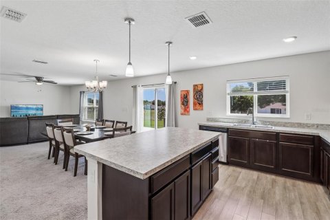 Villa ou maison à vendre à Mascotte, Floride: 5 chambres, 285.67 m2 № 2115747 - photo 7