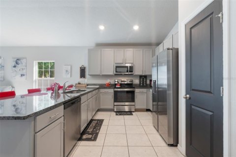 Villa ou maison à vendre à Kissimmee, Floride: 4 chambres, 157.47 m2 № 1717004 - photo 10