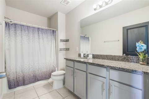 Villa ou maison à vendre à Kissimmee, Floride: 4 chambres, 157.47 m2 № 1717004 - photo 16