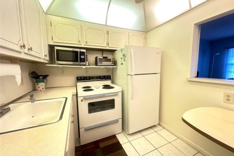 Condominio en venta en Deerfield Beach, Florida, 1 dormitorio, 66.89 m2 № 2178191 - foto 10