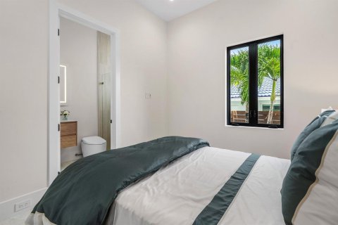 Casa en venta en Boca Raton, Florida, 5 dormitorios, 458.66 m2 № 2087484 - foto 22