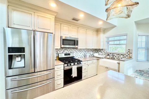 Villa ou maison à vendre à Redington Beach, Floride: 3 chambres, 171.87 m2 № 1644371 - photo 13