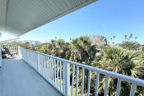 Villa ou maison à vendre à Redington Beach, Floride: 3 chambres, 171.87 m2 № 1644371 - photo 26