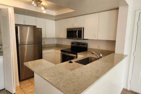 Condominio en alquiler en West Palm Beach, Florida, 1 dormitorio, 69.31 m2 № 1954360 - foto 7