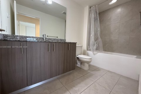 Купить кондоминиум в Дорал, Флорида 3 спальни, 128.11м2, № 2173237 - фото 28