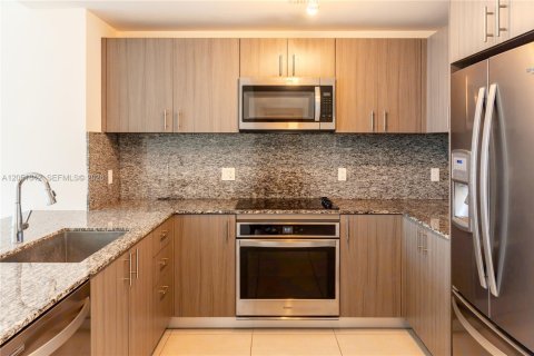 Купить кондоминиум в Дорал, Флорида 3 спальни, 128.11м2, № 2173237 - фото 4