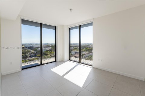 Купить кондоминиум в Дорал, Флорида 3 спальни, 128.11м2, № 2173237 - фото 14