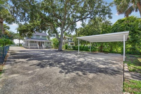 Commercial property in Daytona Beach, Florida 158.68 sq.m. № 2302520 - photo 17