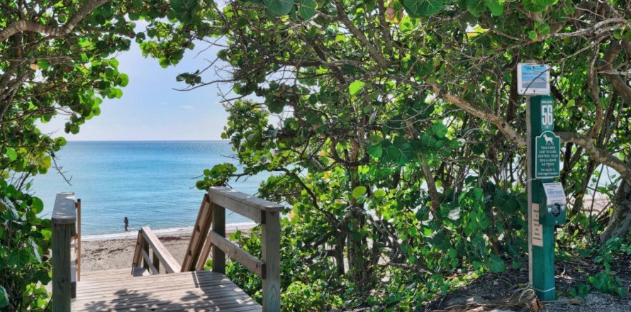Casa en Jupiter, Florida 3 dormitorios, 179.67 m2 № 925476