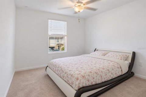 Casa en venta en Land O' Lakes, Florida, 5 dormitorios, 269.04 m2 № 2385705 - foto 28