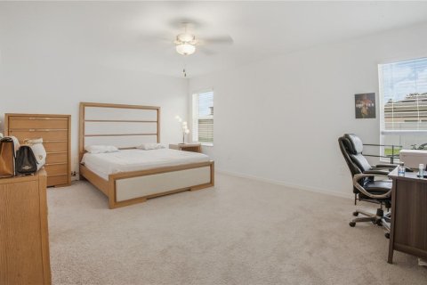 Casa en venta en Land O' Lakes, Florida, 5 dormitorios, 269.04 m2 № 2385705 - foto 10