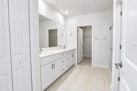 Casa en venta en Land O' Lakes, Florida, 5 dormitorios, 269.04 m2 № 2385705 - foto 13
