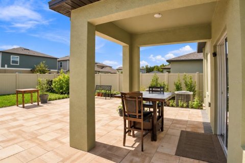 Casa en venta en Land O' Lakes, Florida, 5 dormitorios, 269.04 m2 № 2385705 - foto 14