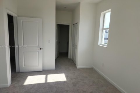 Touwnhouse à louer à Homestead, Floride: 4 chambres № 2000658 - photo 16