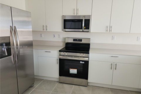 Touwnhouse à louer à Homestead, Floride: 4 chambres № 2000658 - photo 8