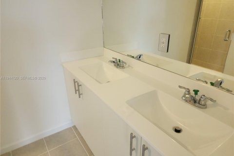 Touwnhouse à louer à Homestead, Floride: 4 chambres № 2000658 - photo 17