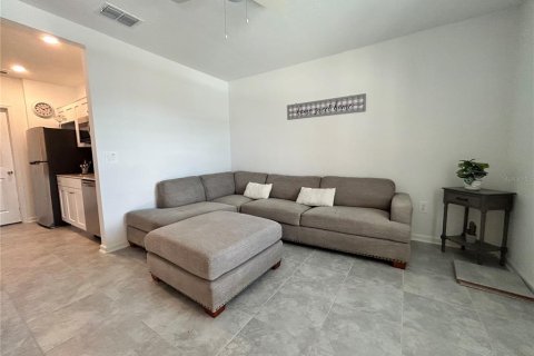 Appartement à louer à Haines City, Floride: 1 chambre, 46.45 m2 № 2416567 - photo 3