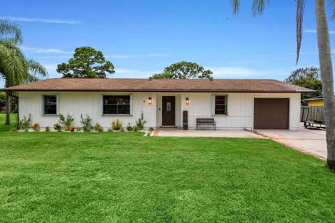 Villa ou maison à Port St. Lucie, Floride 2 chambres, 98.1 m2 № 2346170