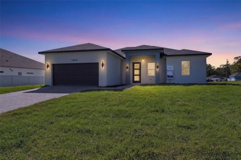 Casa en Ocala, Florida 4 dormitorios, 167.13 m2 № 2138146