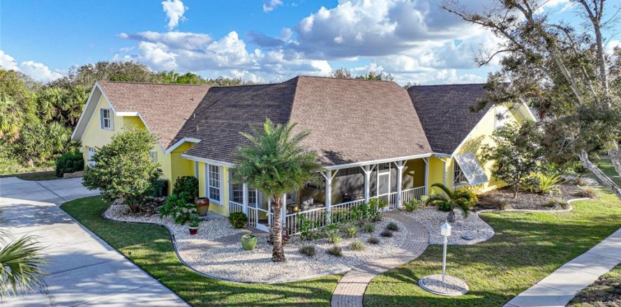 Villa ou maison à Punta Gorda, Floride 5 chambres, 361.39 m2 № 1567776