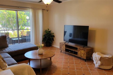 Condo in Sarasota, Florida, 1 bedroom  № 1806935 - photo 25