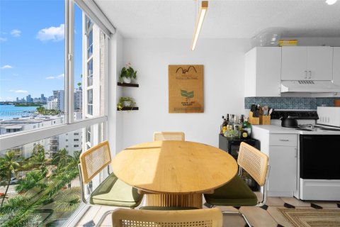 Copropriété à vendre à Miami Beach, Floride: 1 chambre, 69.68 m2 № 1945971 - photo 7