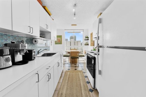 Copropriété à vendre à Miami Beach, Floride: 1 chambre, 69.68 m2 № 1945971 - photo 9
