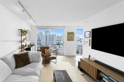 Copropriété à vendre à Miami Beach, Floride: 1 chambre, 69.68 m2 № 1945971 - photo 5